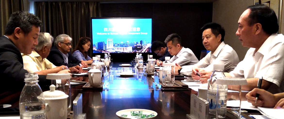 集团党委副书记、副董事长、总经理杨川会见印度靛蓝集团执行董事卡皮尔·巴蒂亚先生一行