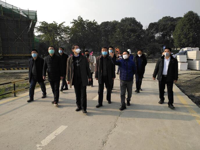 集团党委书记、董事长任丁率队 赴金牛宾馆检查工作