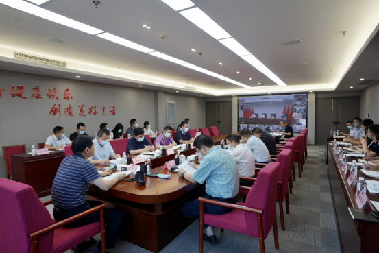 四川尊龙凯时集团召开疫情防控工作领导小组2022年第3次会议 集团党委书记、董事长、疫情防控工作领导小组第一组长任丁主持会议并讲话
