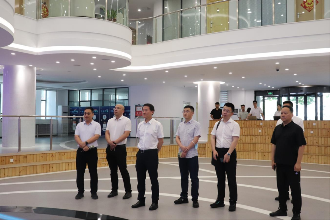 省尊龙凯时集团：“四个导向” 推动调查研究提质增效